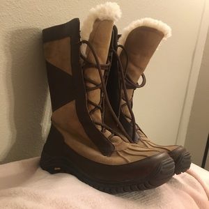 Ugg Adirondack waterproof/weather proof boots